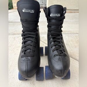 Chicago Black Leather Roller Skates Size 10 in men great shape